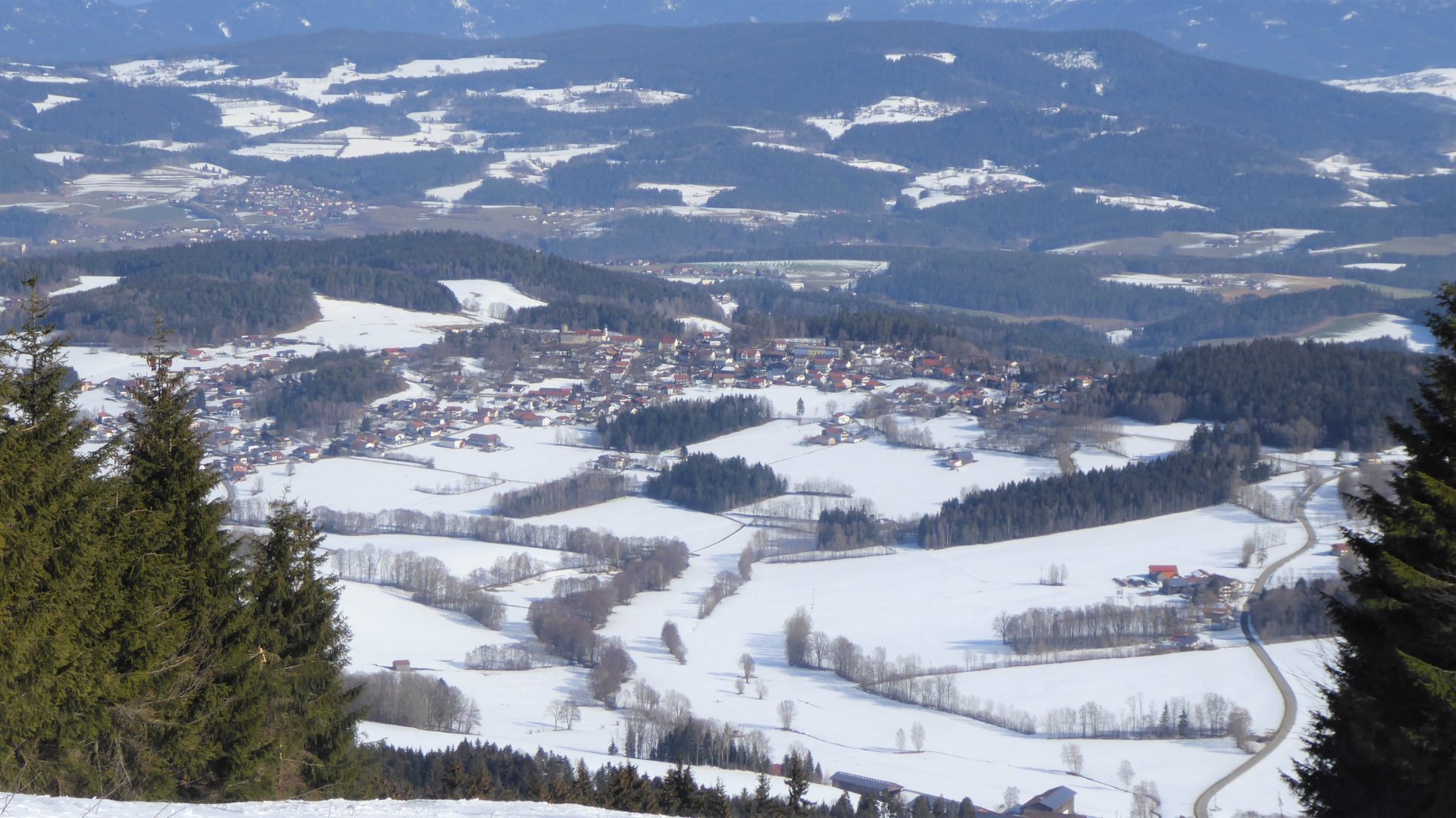 Blick vom Nordhang Foto Rudi Simeth